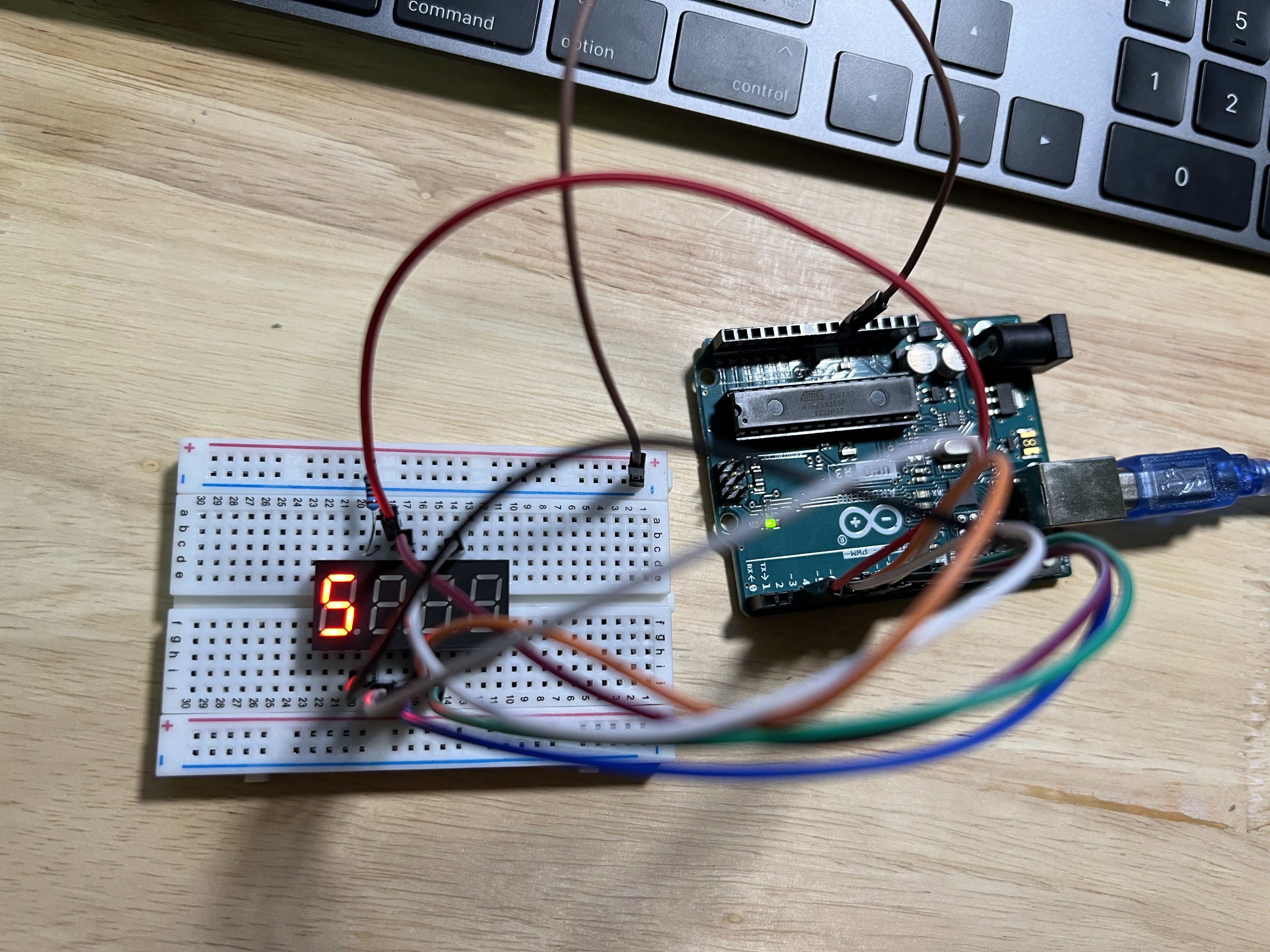 Arduino：2-数码管